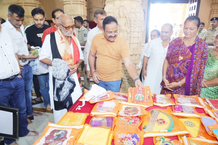 શ્રી સોમનાથ ટ્રસ્ટના મહિલા સશક્તિકરણના અનોખા સેવાયજ્ઞને પૂ. મોરારીબાપુના આર્શિવાદ