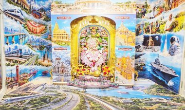 વડાપ્રધાન નરેન્દ્ર મોદીના જન્મદિવસે સાળંગપુર શ્રીકષ્ટભંજનદેવ હનુમાનજી મંદિર ખાતે દિવ્ય શણગાર અને વિશેષ પ્રાર્થના