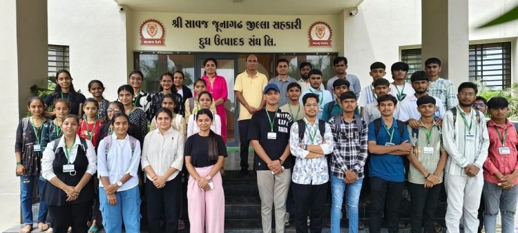 “બહાઉદ્દીન કૉલેજના ૩૦થી વધુ વિદ્યાર્થીઓએ ‘સાવજ’ દૂધ સંઘની મુલાકાત લઈ સહકારી ક્ષેત્રનો પ્રત્યક્ષ અનુભવ મેળવ્યો”