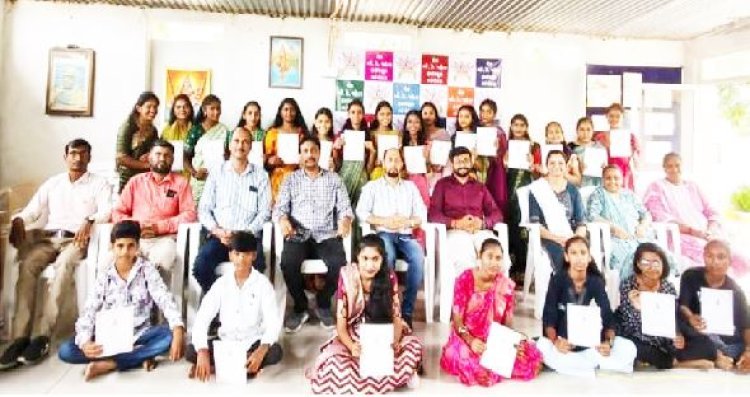 ઝાંપોદડ હાઈસ્કૂલમાં  શિક્ષક દિનની ઉજવણી કરાઈ