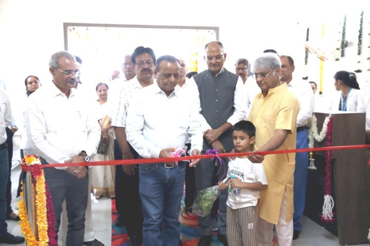 ડો. સુભાષ ફાઉન્ડેશન દ્વારા આયુર્વેદ હેલ્થ ચેકઅપ કેમ્પ યોજાયો
