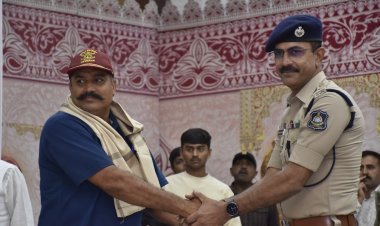 જૂનાગઢમાં સશસ્ત્ર દળના સૈનિકોનું ભાવભીનું સન્માન, નિવૃત્ત જવાનોને શાલ ઓઢાડી પુષ્પગુચ્છ અર્પણ કરાયા