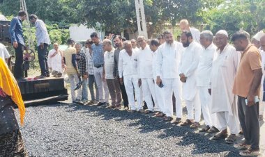 માંગરોળથી કંકાસા વાયા મકોડા વડલીના ડામર રોડનું ખાતમુહૂર્ત 