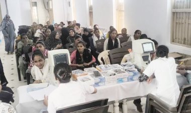જૂનાગઢમાં ૩૦૦ મહિલાઓની આંખોની તપાસ : નિ:શુલ્ક ચશ્માનું વિતરણ