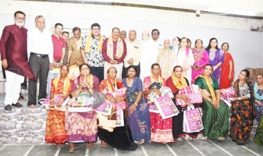 સત્યમ સેવા યુવક મંડળ ટ્રસ્ટ, જૂનાગઢ દ્વારા પ્રાચીન ગરબી મંડળની ૧૫૦૦થી વધુ બાળાઓને પ્રસાદ ભોજન કરાવાયું