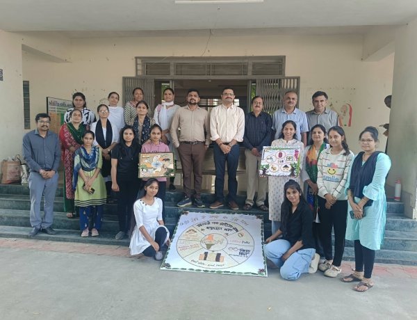 જૂનાગઢ ITIમાં ‘સેવાના રંગ, રાષ્ટ્રના સંગ’ રંગોળી સ્પર્ધા યોજાઈ, જિલ્લા કક્ષાએ માળીયાહાટીના ITIએ પ્રથમ સ્થાન મેળવ્યું