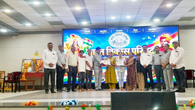 ભારત કો જાનો જાહેર પ્રશ્નમંચમાં જૂનાગઢની વિદ્યાર્થીનીઓનું ગૌરવપૂર્ણ પ્રદર્શન