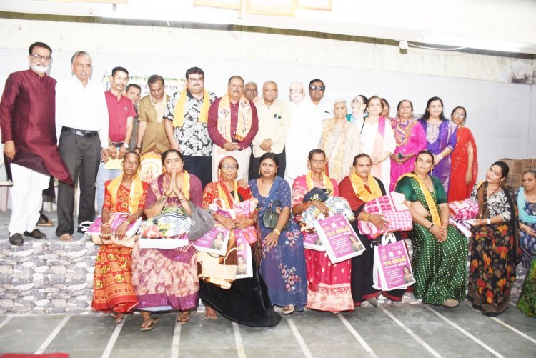 સત્યમ સેવા યુવક મંડળ ટ્રસ્ટ, જૂનાગઢ દ્વારા પ્રાચીન ગરબી મંડળની ૧૫૦૦થી વધુ બાળાઓને પ્રસાદ ભોજન કરાવાયું